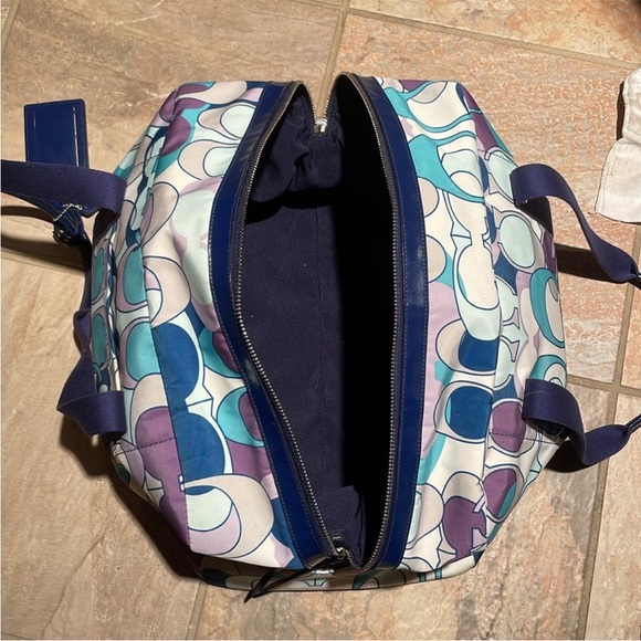 Coach Kyra F77297 Large Duffle Bag Big C Blue, Cream, Purple - Picture 8 of 9